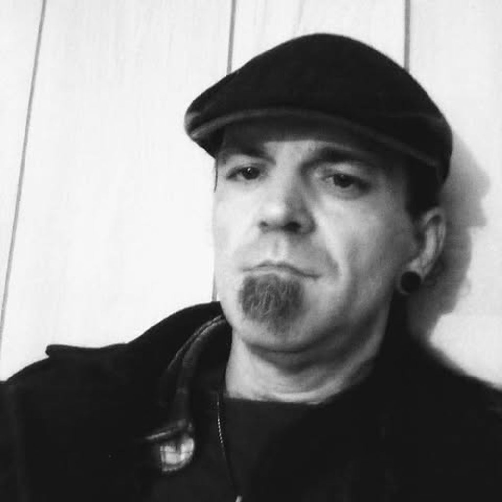 Christopher Michael Demmons Profile Photo