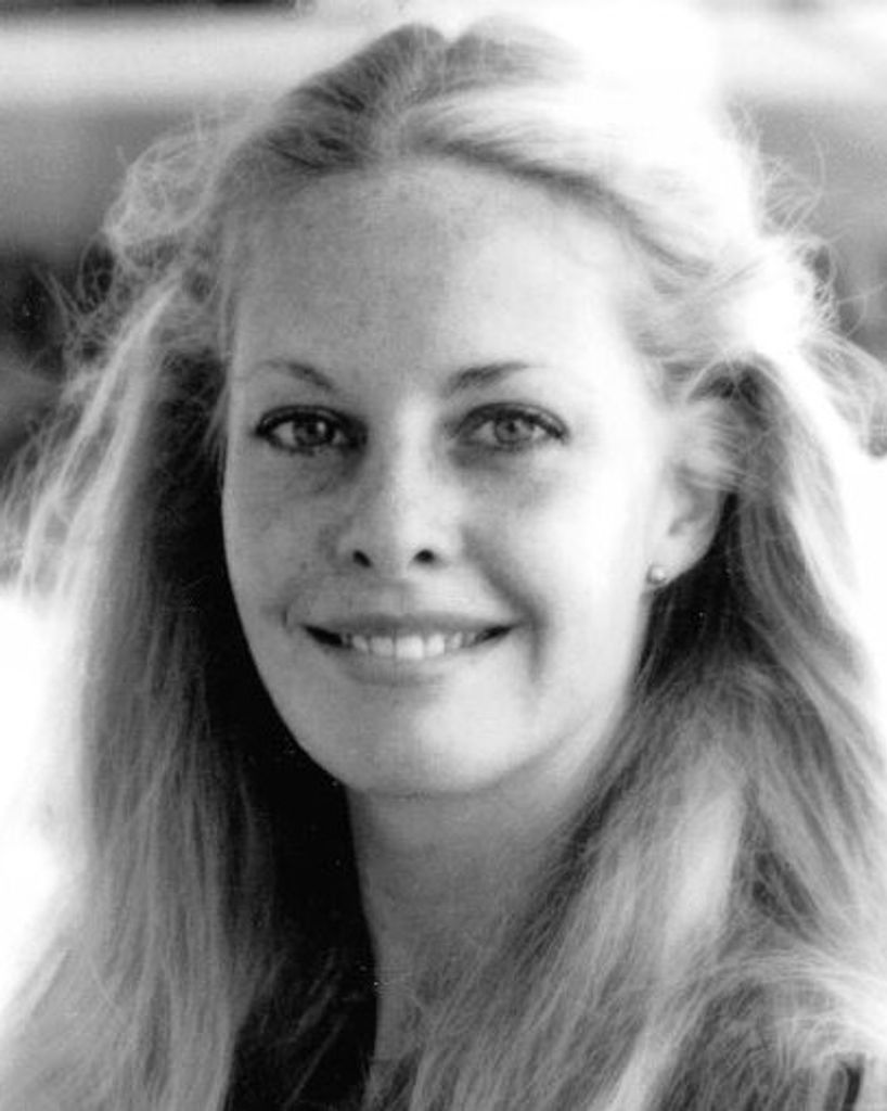 Kim (Lowry) Martin Profile Photo
