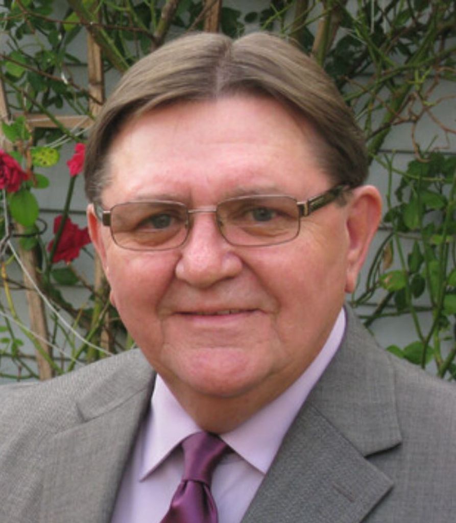 Janusz Boleslaw Sasal Profile Photo