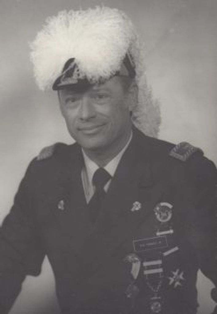 Howard Purkaple