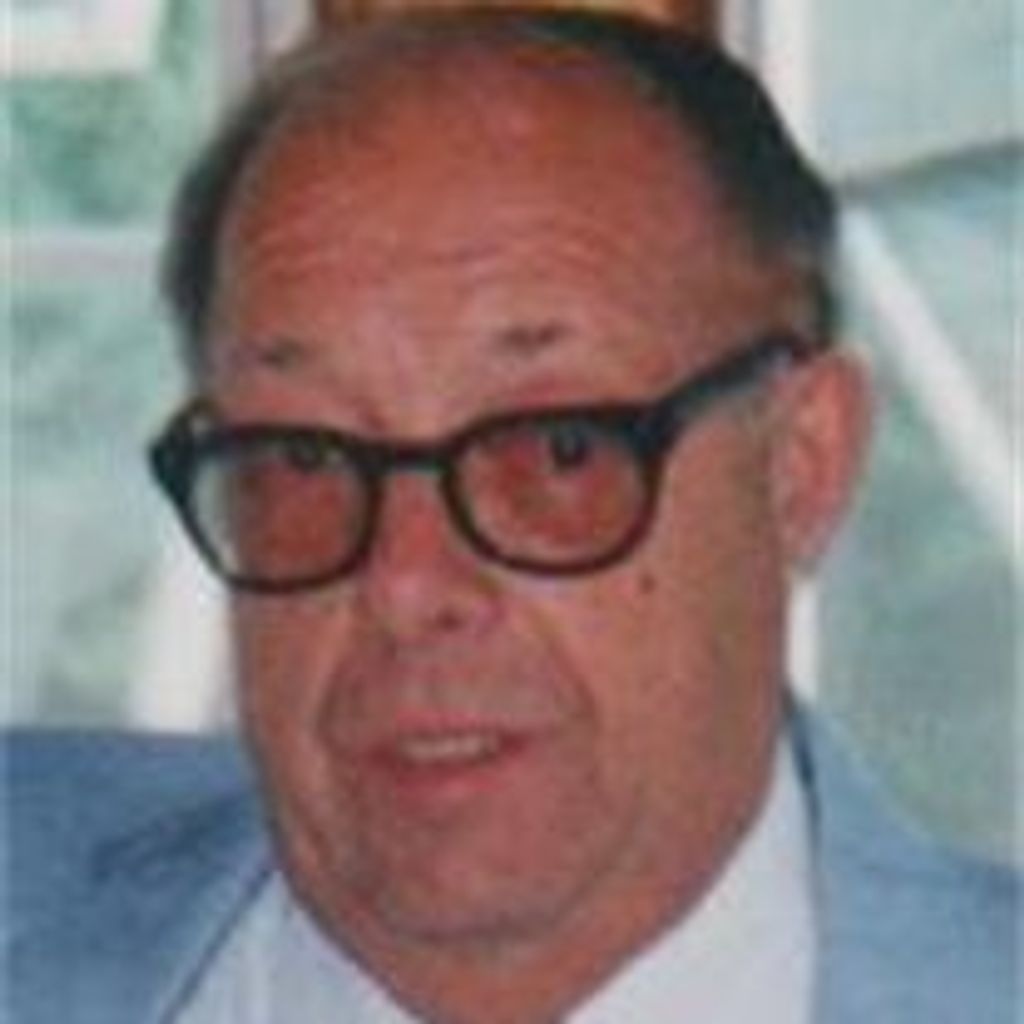Kenneth Lyle "Lyle" Pelton
