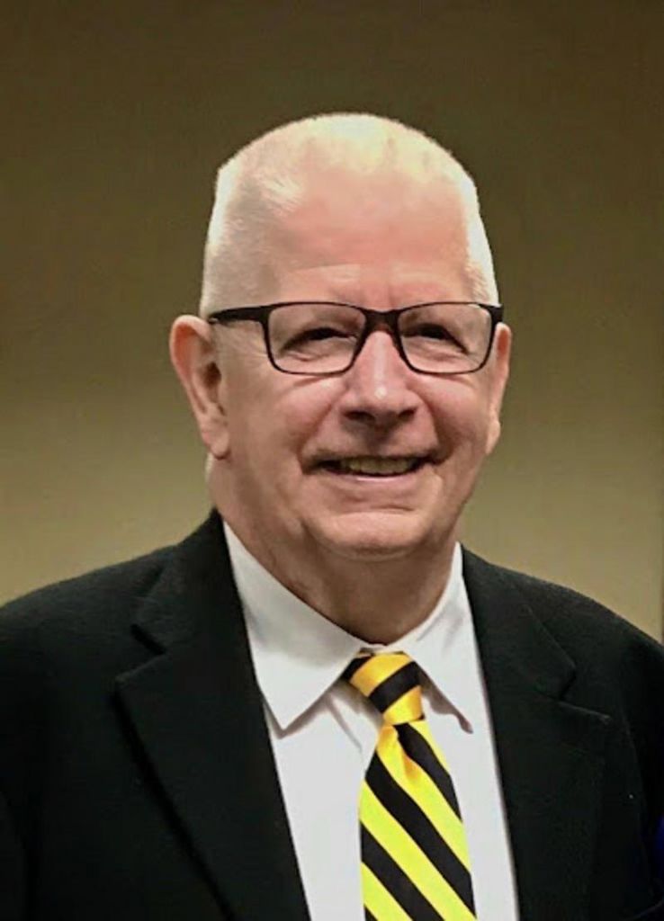 Randall Eugene Hladik Profile Photo
