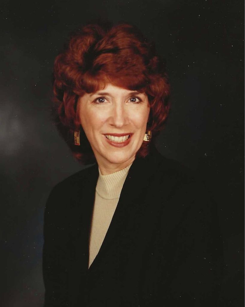 Suzanne Moore Bunal Profile Photo