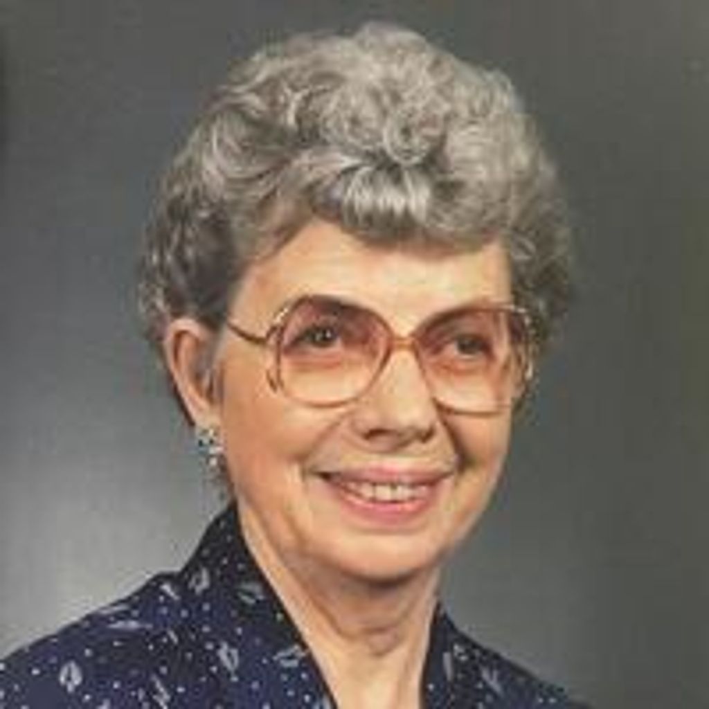 Louise Cooper Profile Photo