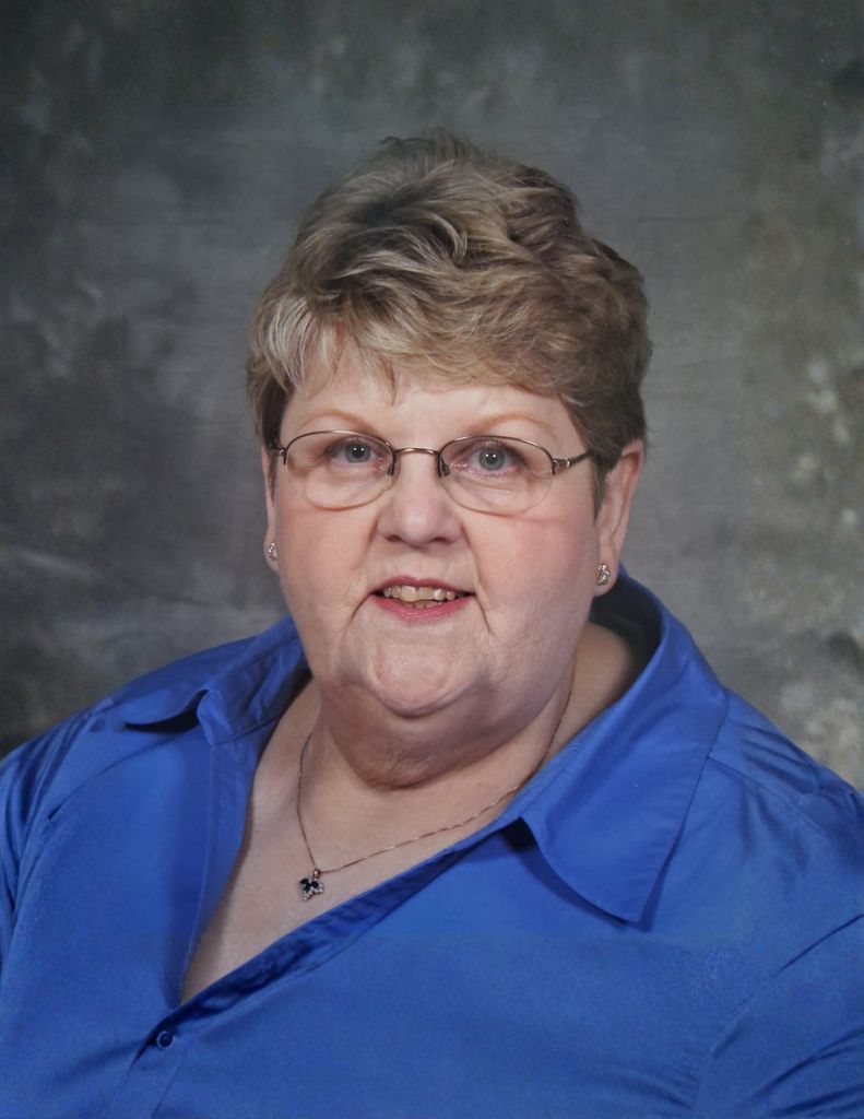 Dolores Hoff Profile Photo