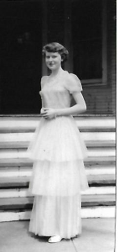 Marlys Van Hauen photo gallery thumbnail 33 of 71