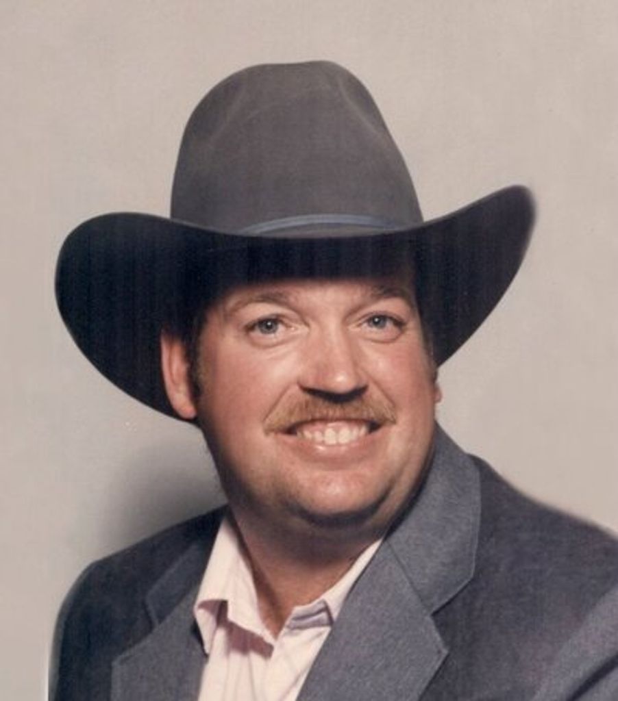 Louis Wayne Hoover Profile Photo