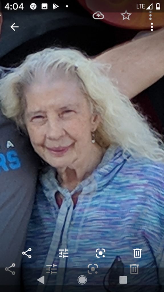 Nellie Mae Long Stone