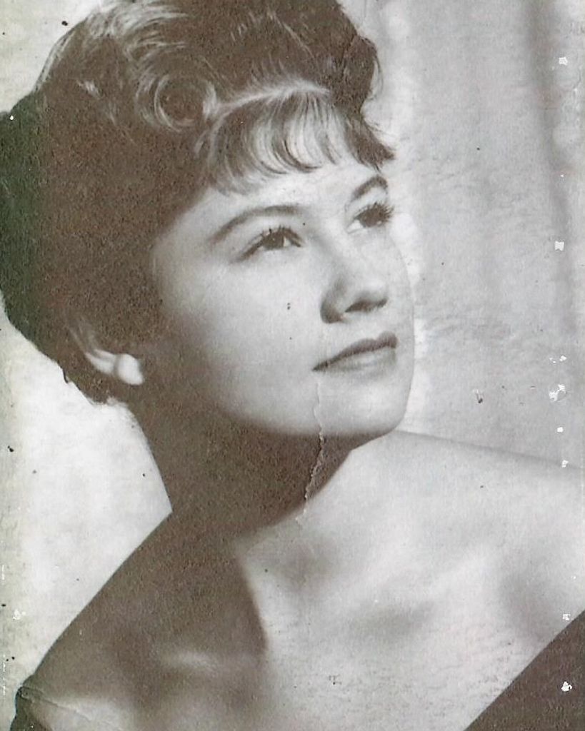 Carol Ann Houpt Profile Photo