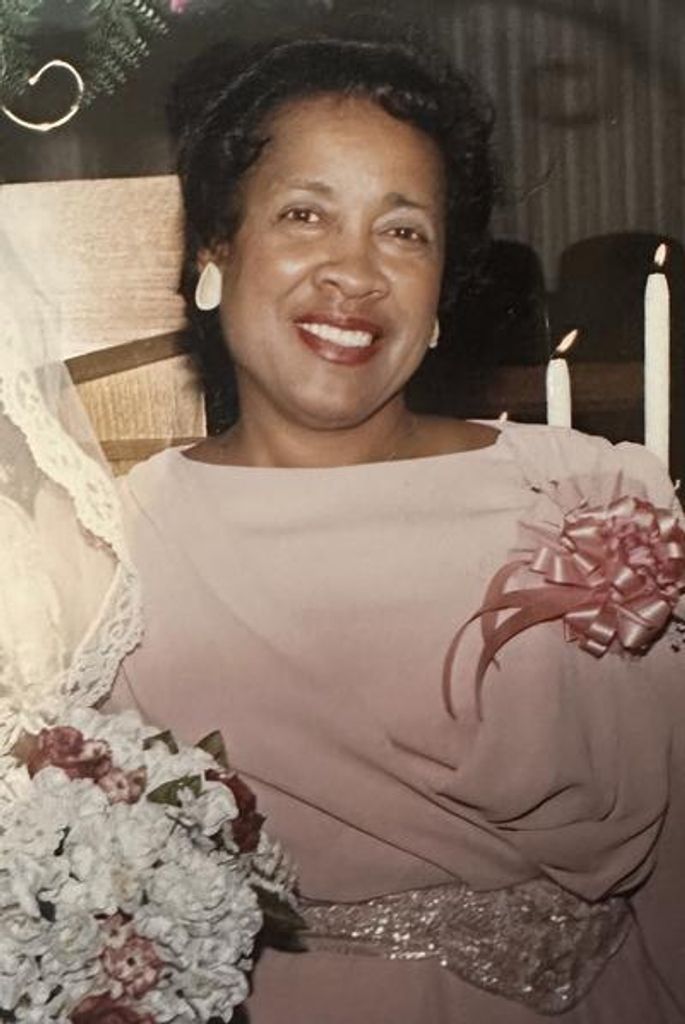 Juanita M Fox