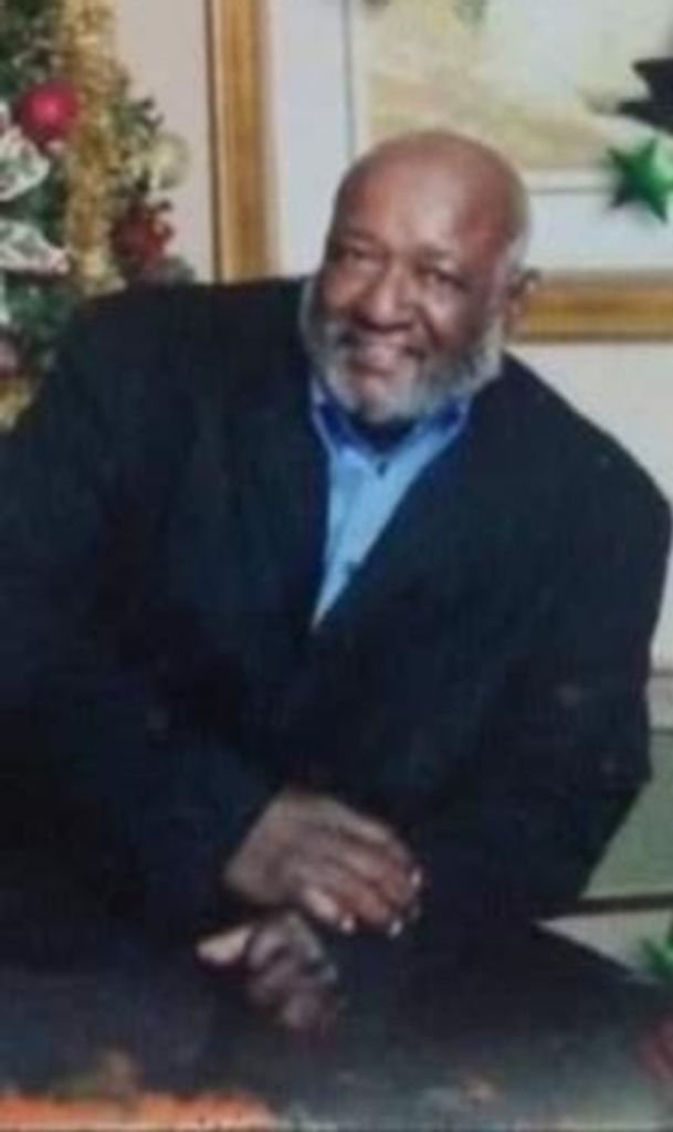 James Lee Bruce Profile Photo