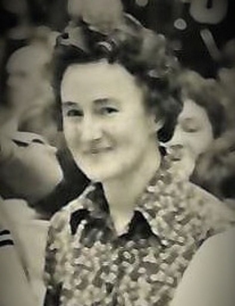 Lynn Sparrow Profile Photo