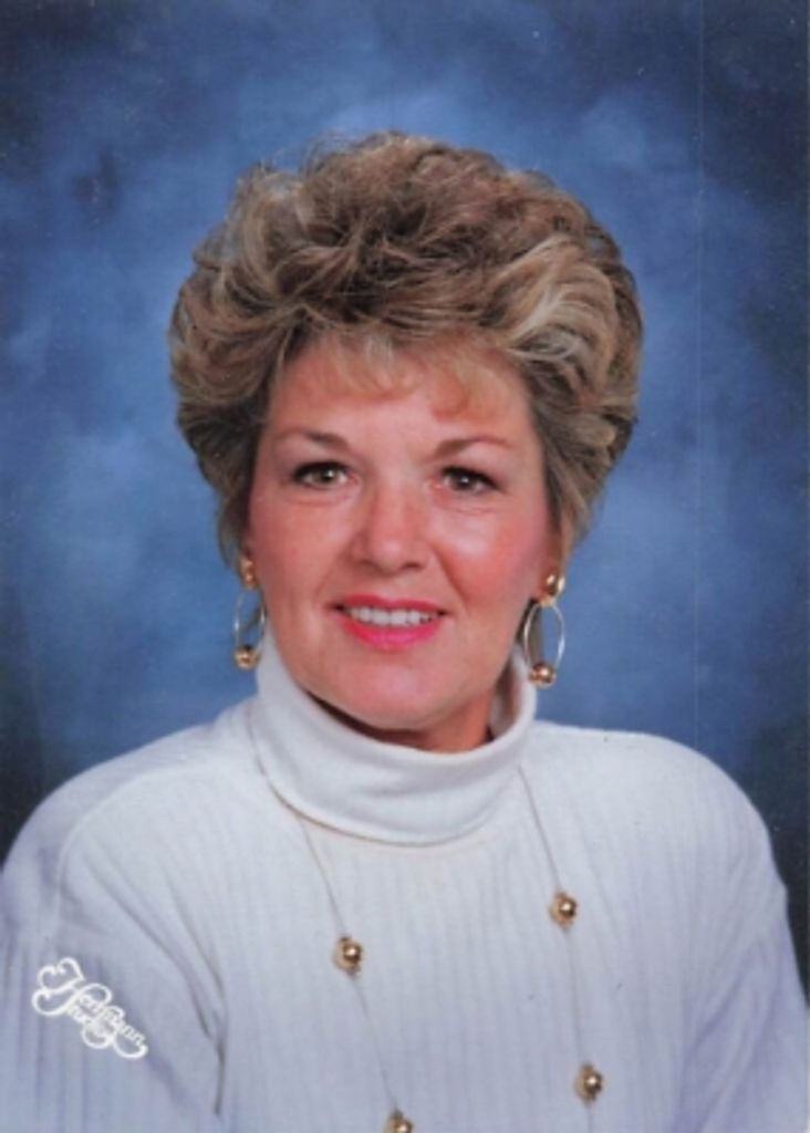 Gretchen A Eichhorn