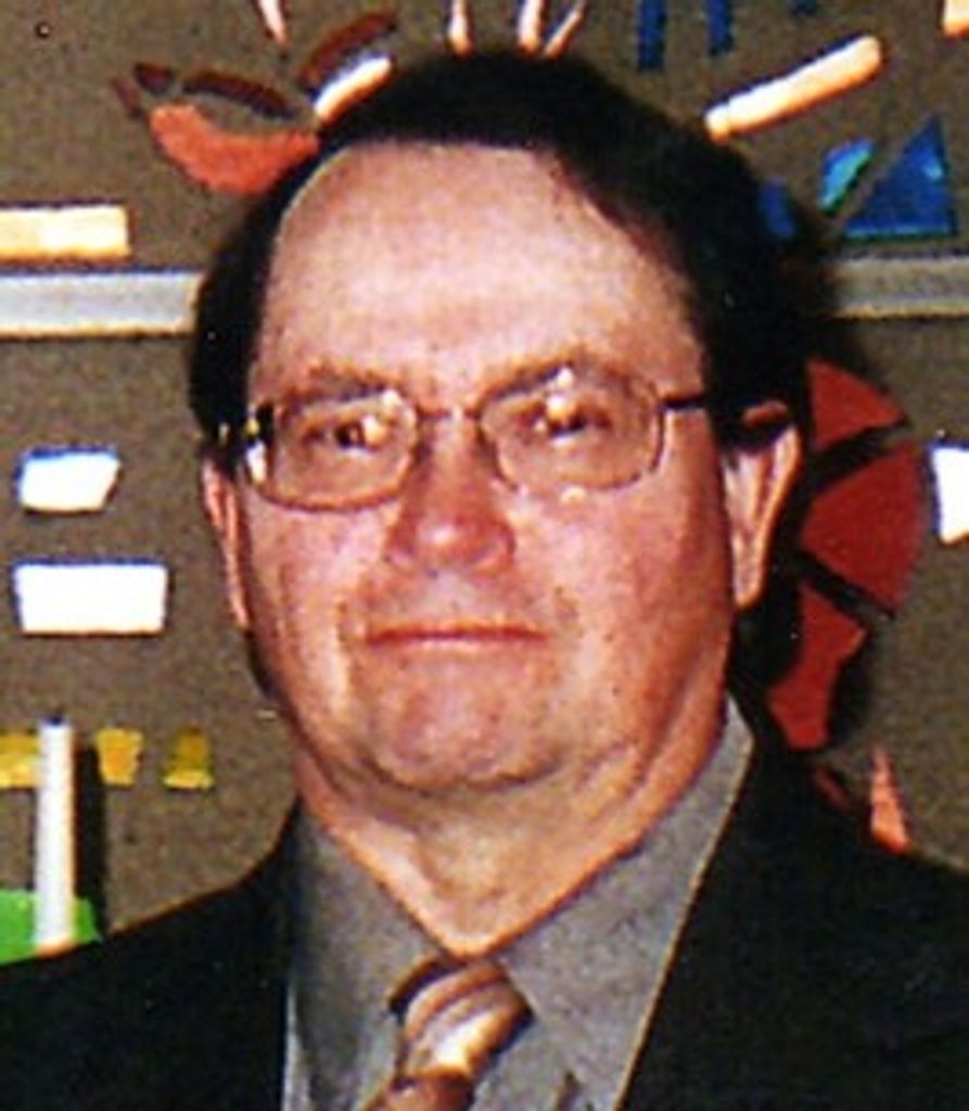 Robert Simpson Profile Photo