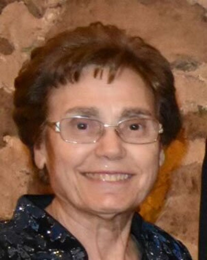 Maria Teresa Lazzuri Profile Photo