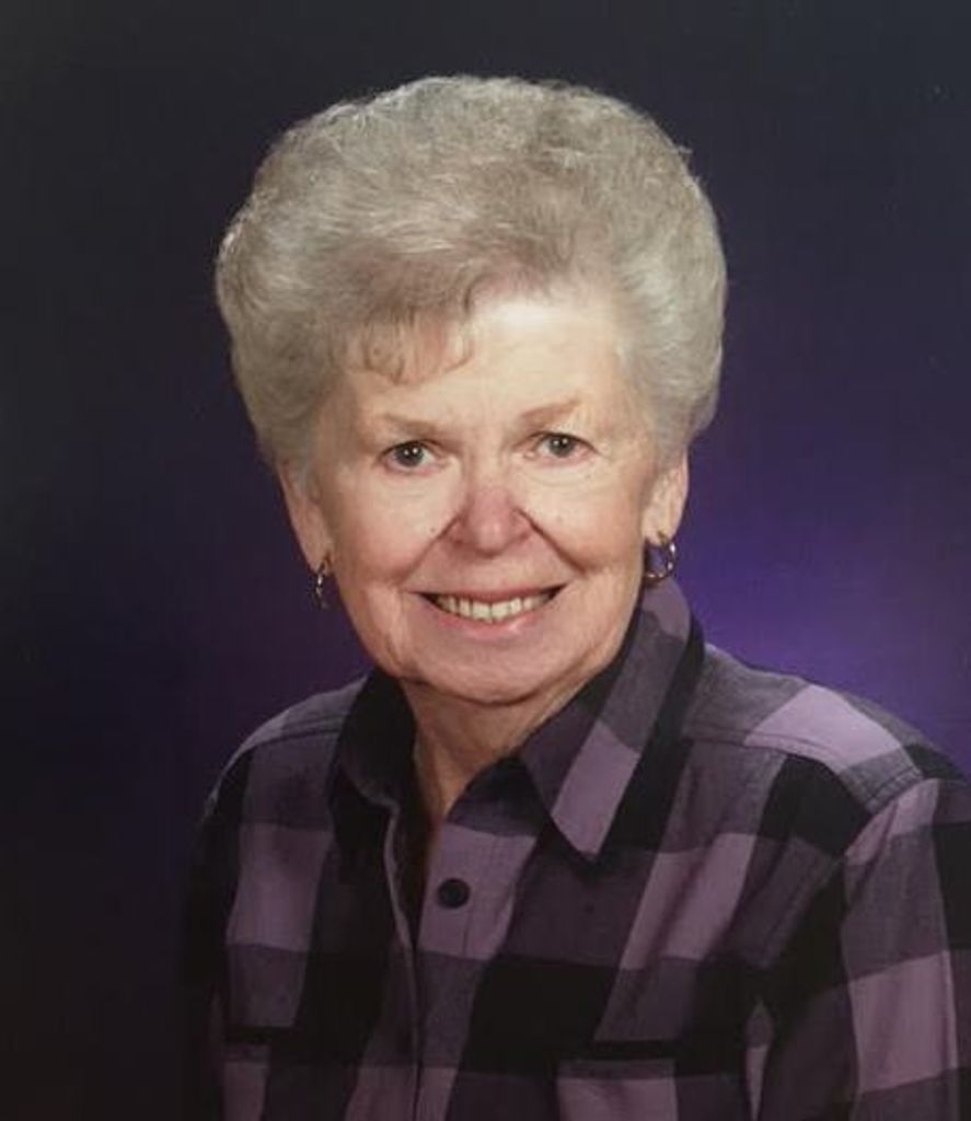 Dolores "Dolly" (Raffel)  Busscher