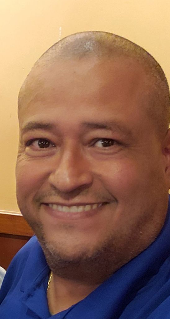 Hector Robles Profile Photo