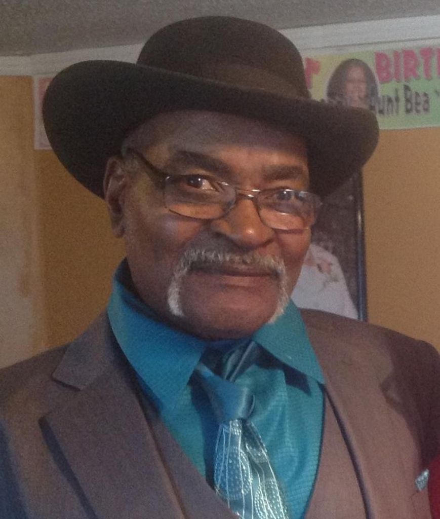 Charles Thomas Profile Photo
