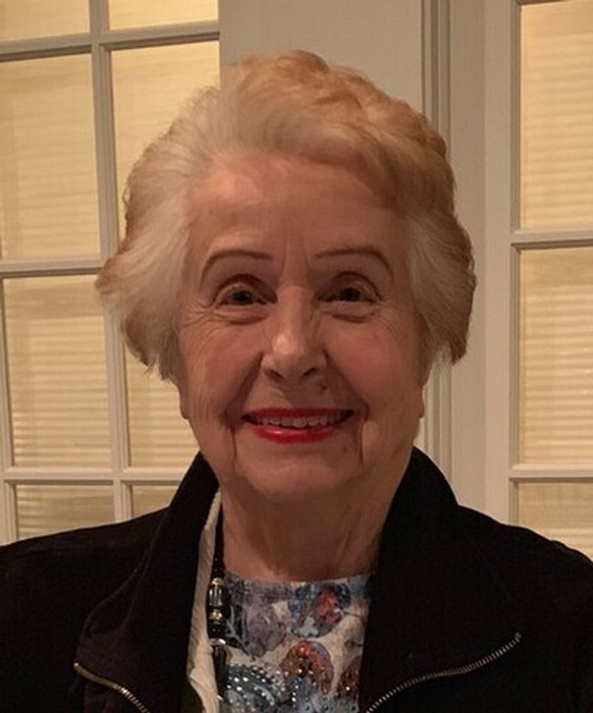Rose Mulle Profile Photo