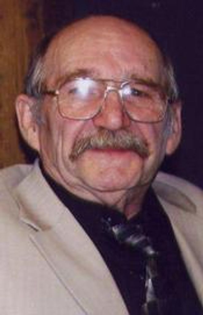Louis "Tom" Thompson Profile Photo