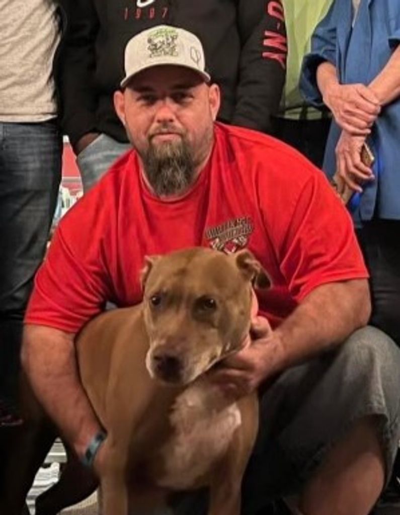Christopher Wayne Edmondson Profile Photo