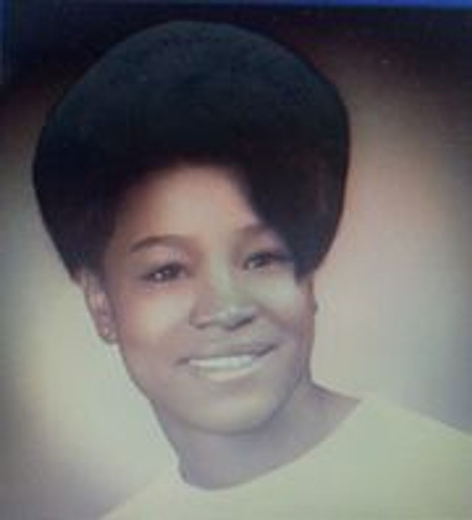 Gloria "Mickey" Mae Williams