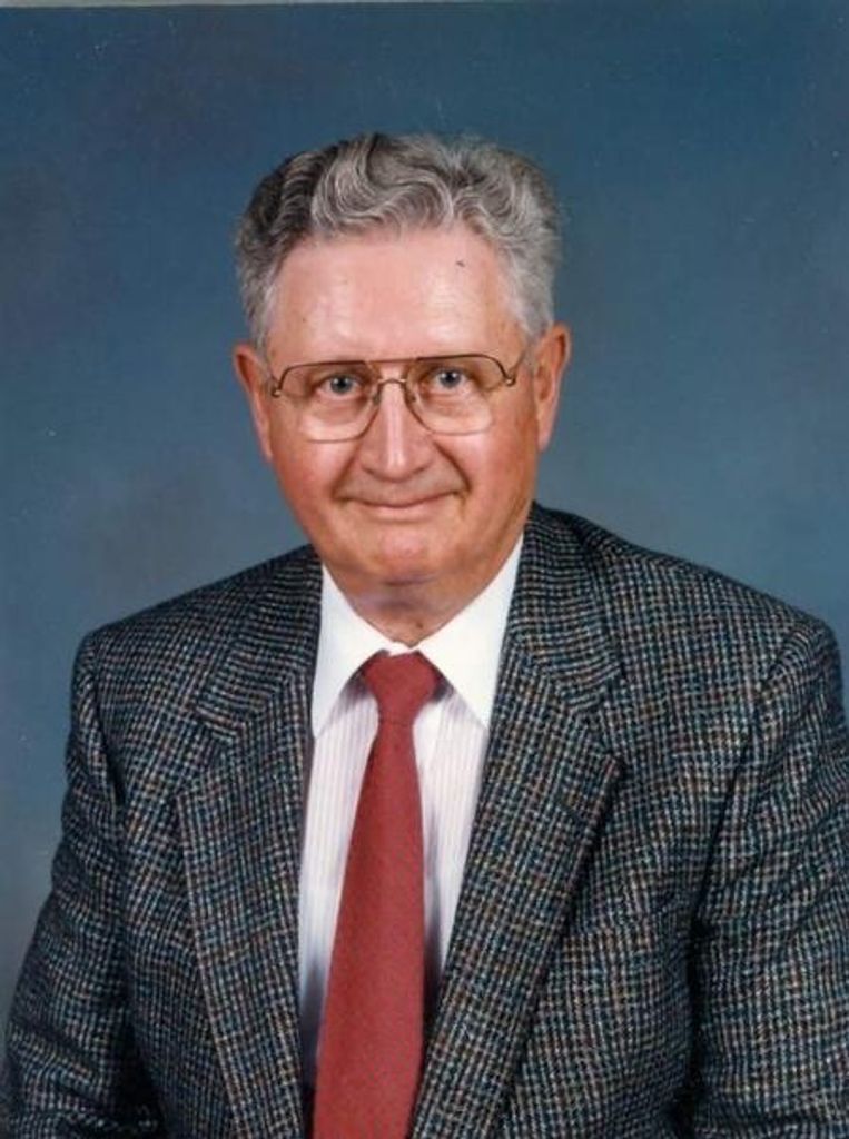 M. Eckstrom