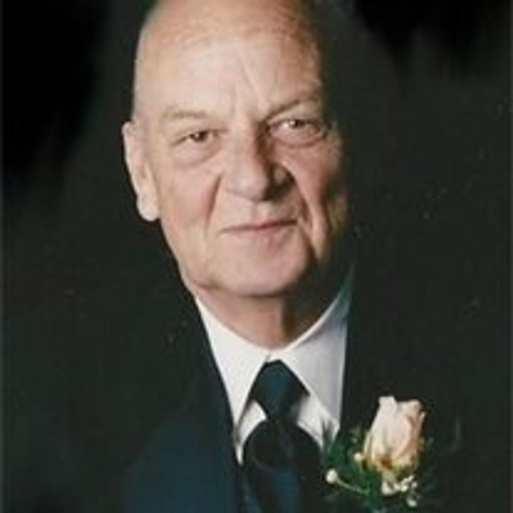 Thomas E. "Tom" Arnold