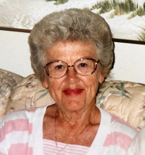 Betty Mae Knuepfer's obituary image