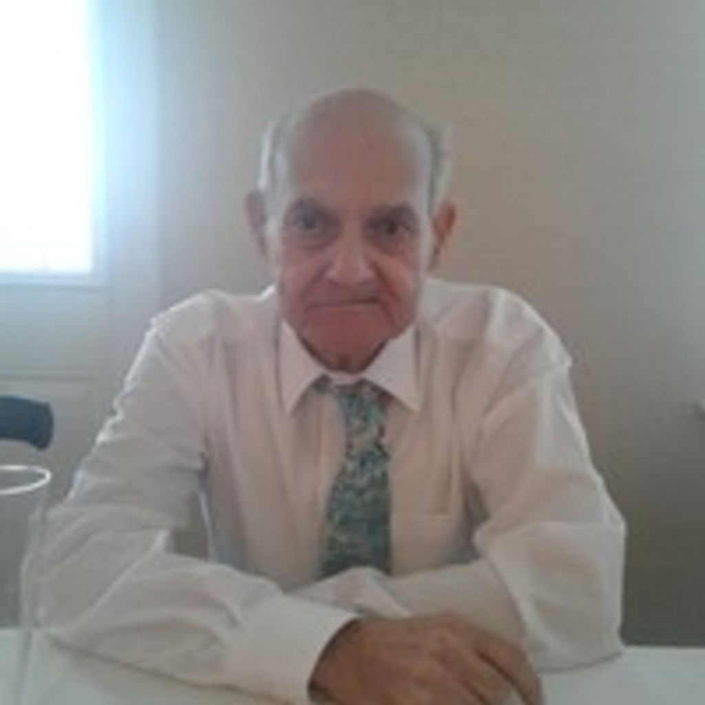 Elliot Castro