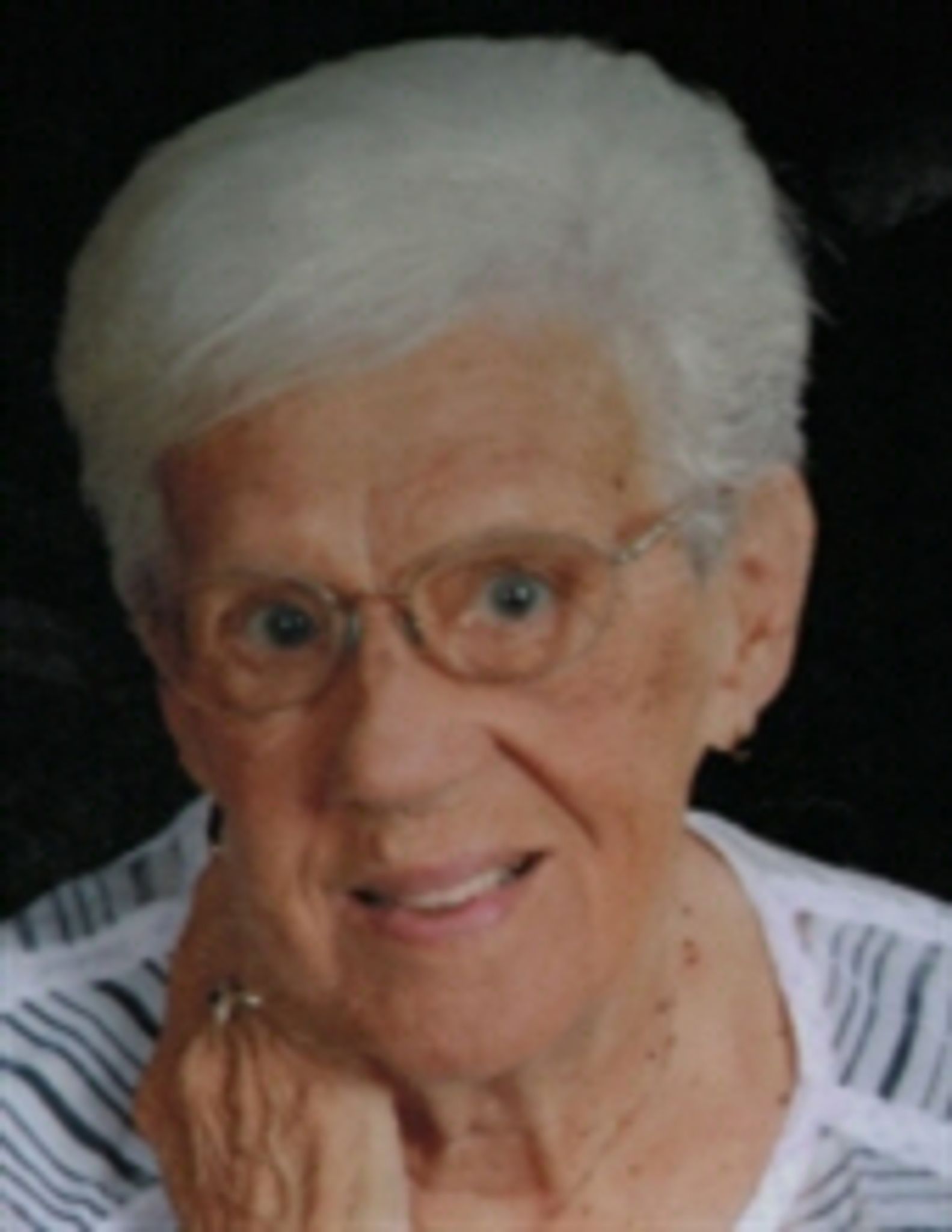 Dorothy Henderson photo gallery image 1 of 2