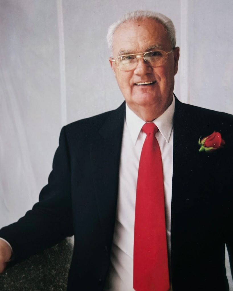 Earl Gray Martin Profile Photo