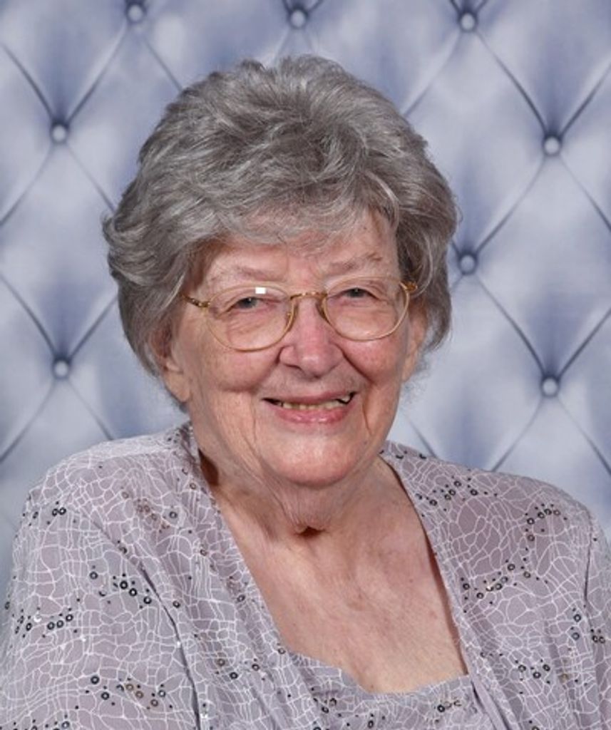 Louise Ethel Holm Profile Photo