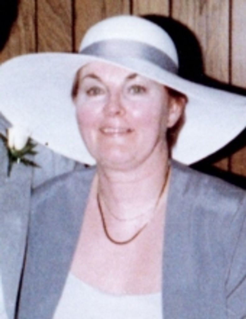 Mary (Cahlik) Traverso