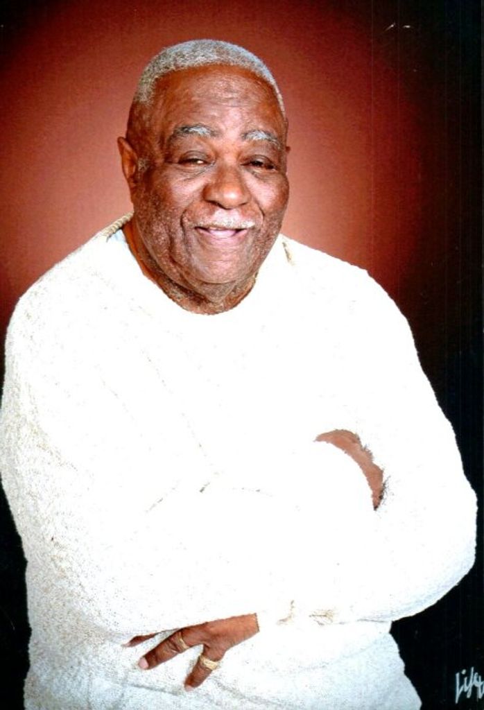 Robert William Brown Profile Photo