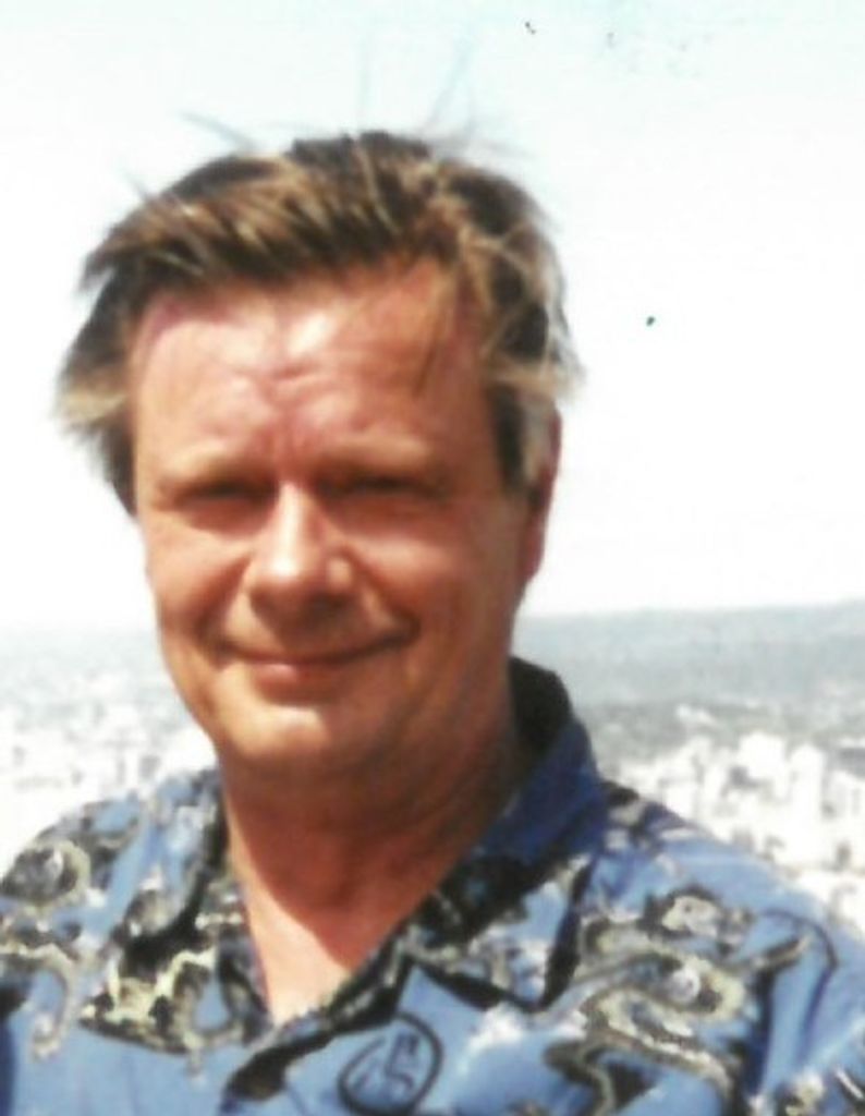 Dean Thomas Nelson