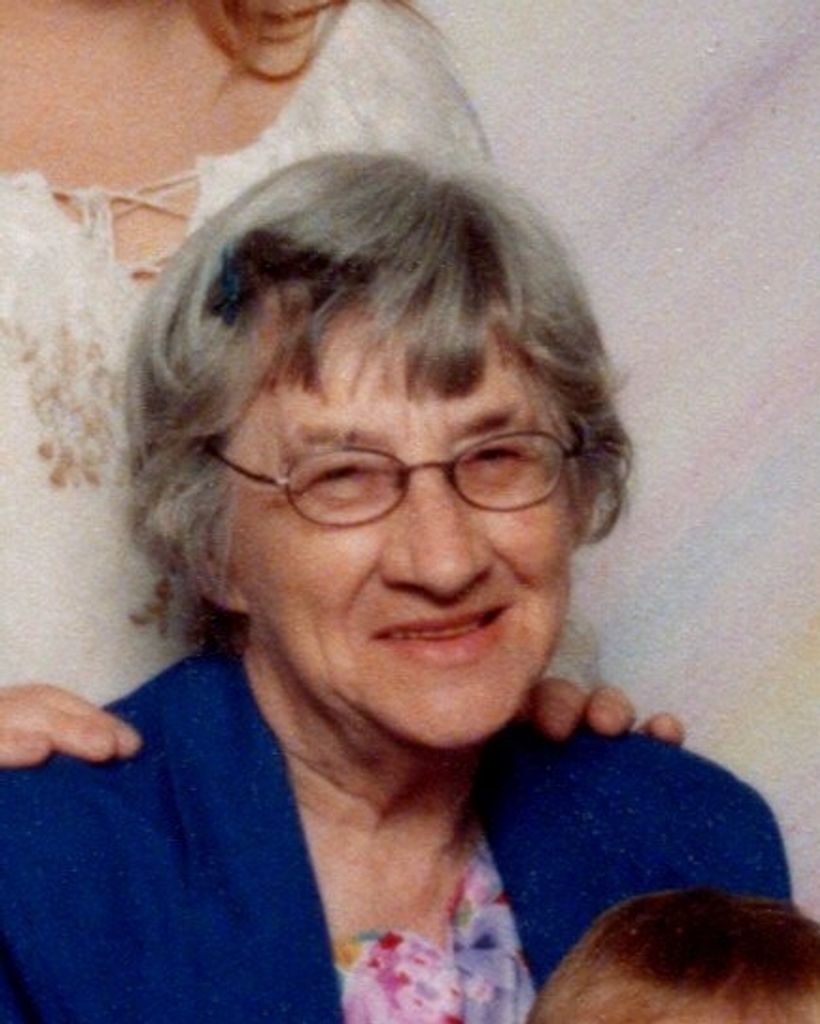 Elaine Marie Petersen Profile Photo