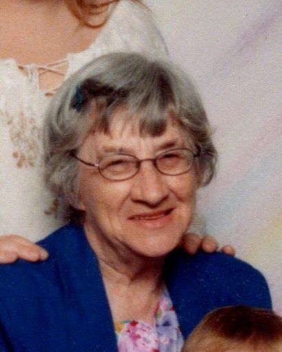 Elaine Marie Petersen's obituary image