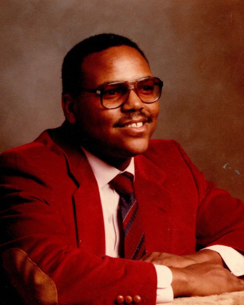 Tony Lee Dean Profile Photo