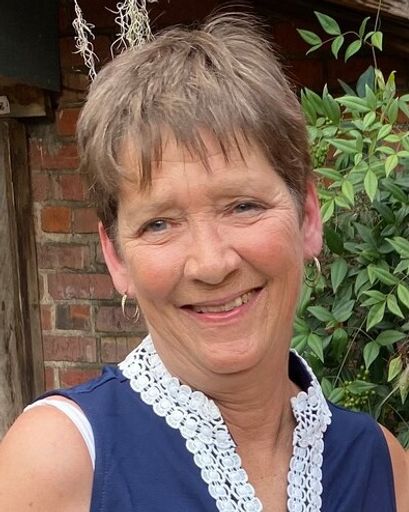 Julie Kay Crane Profile Photo