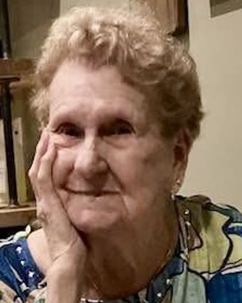 Esther Cardente Profile Photo