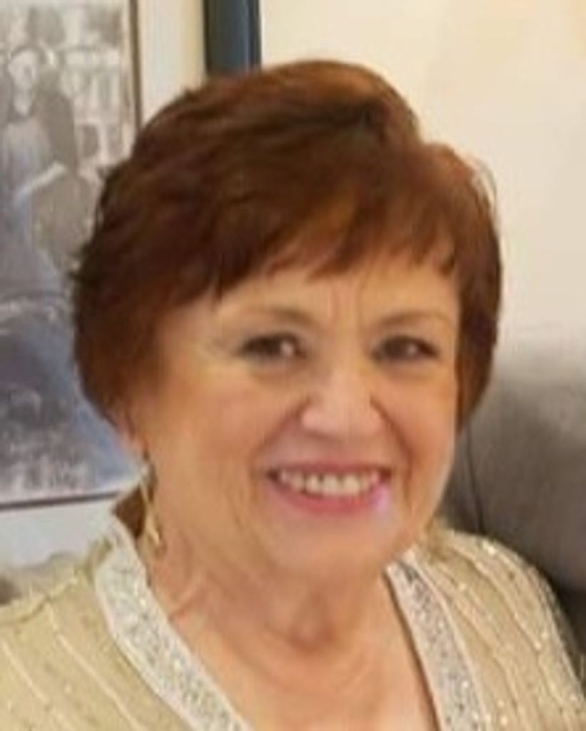 Lana Marie Carnecchia