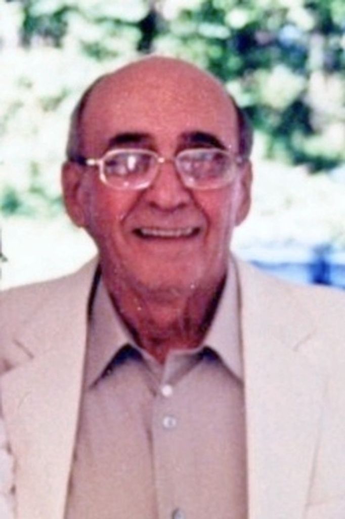 Louis Coslop Profile Photo