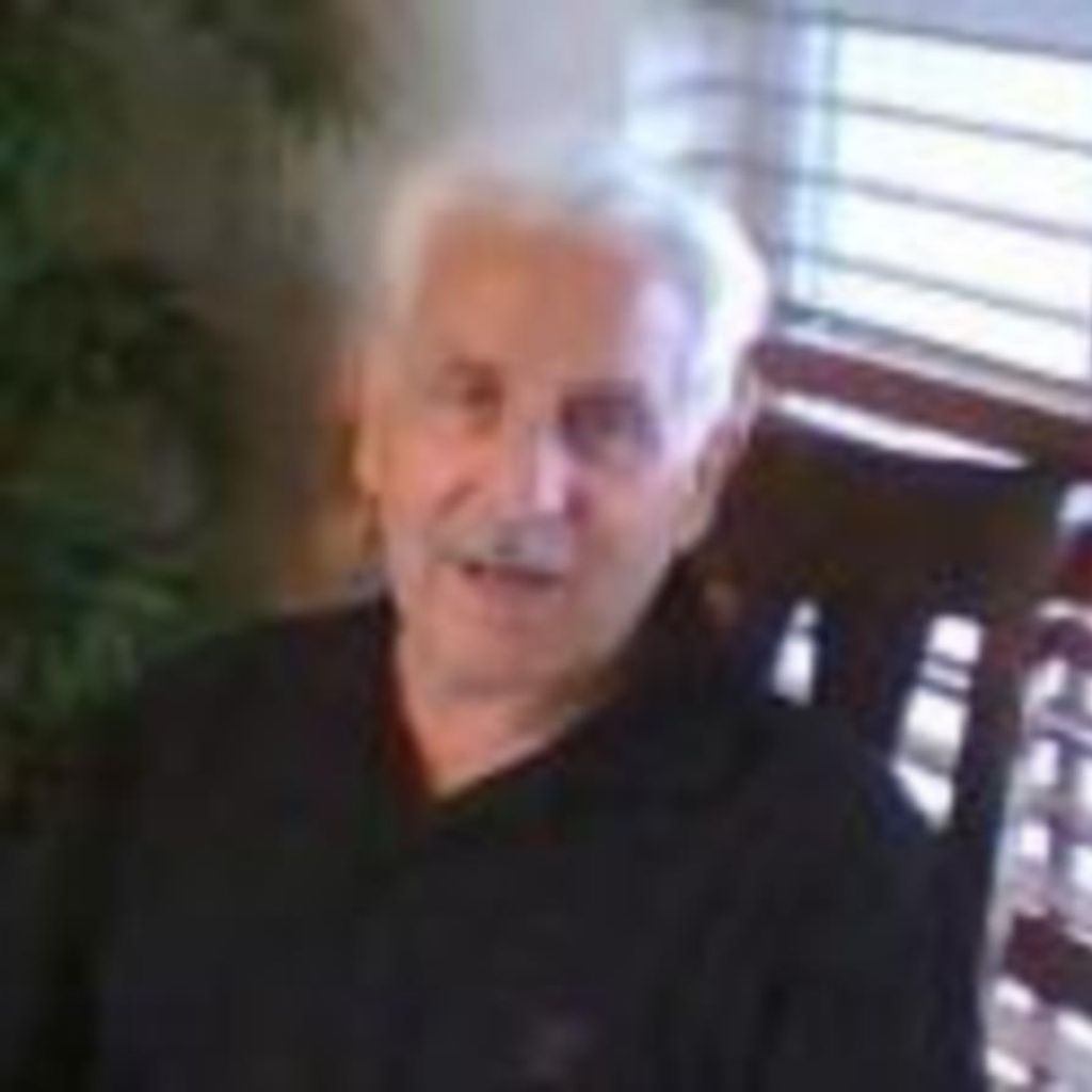 Laszlo Lajos Rozsas Jr. Profile Photo