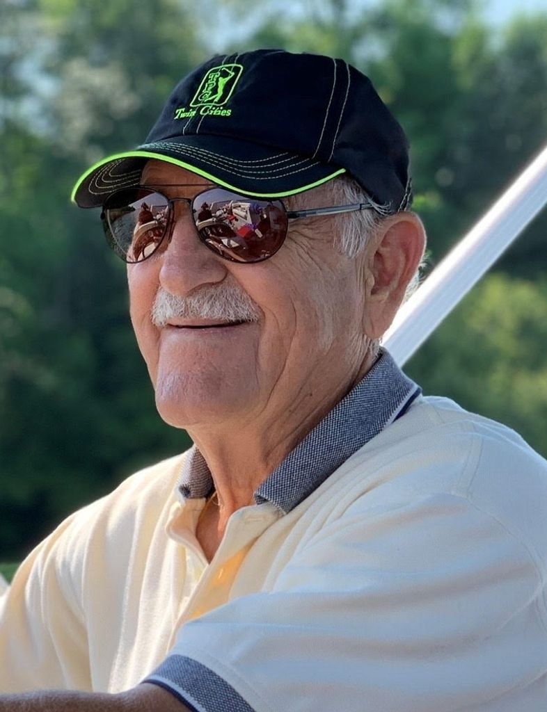 Dennis Leroy Richards Profile Photo