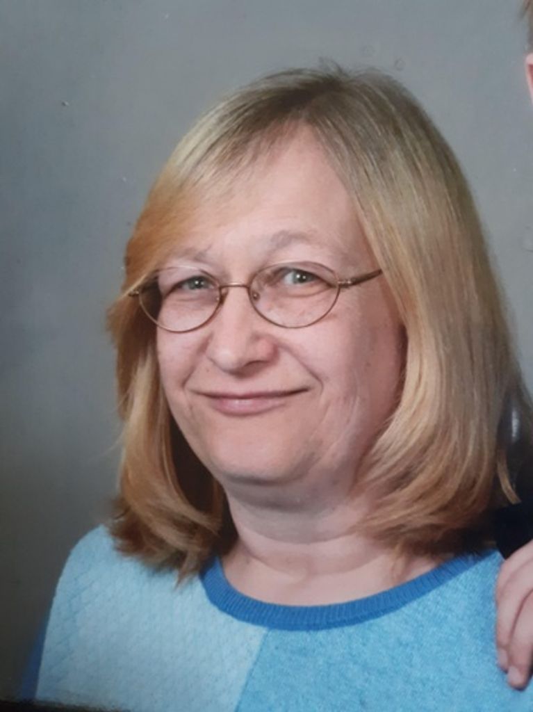 Beth June Textor Profile Photo