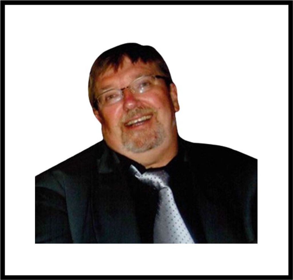 Paul Kujawski Profile Photo