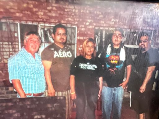 Juan Hernandez photo gallery thumbnail 14 of 129