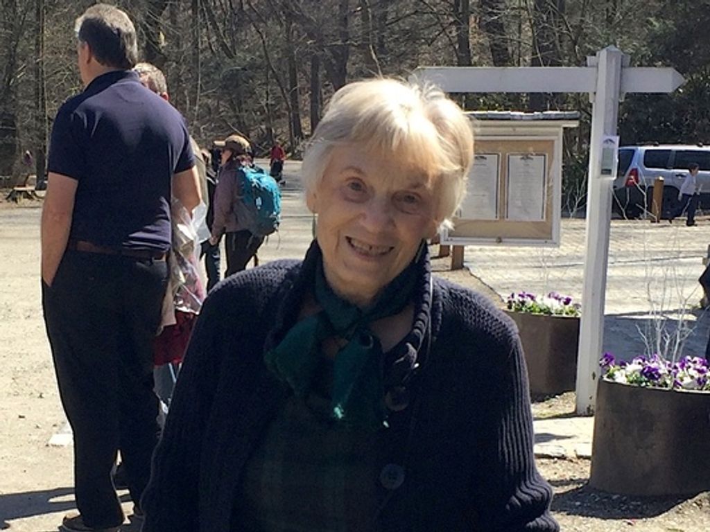 Jane Thomson Profile Photo