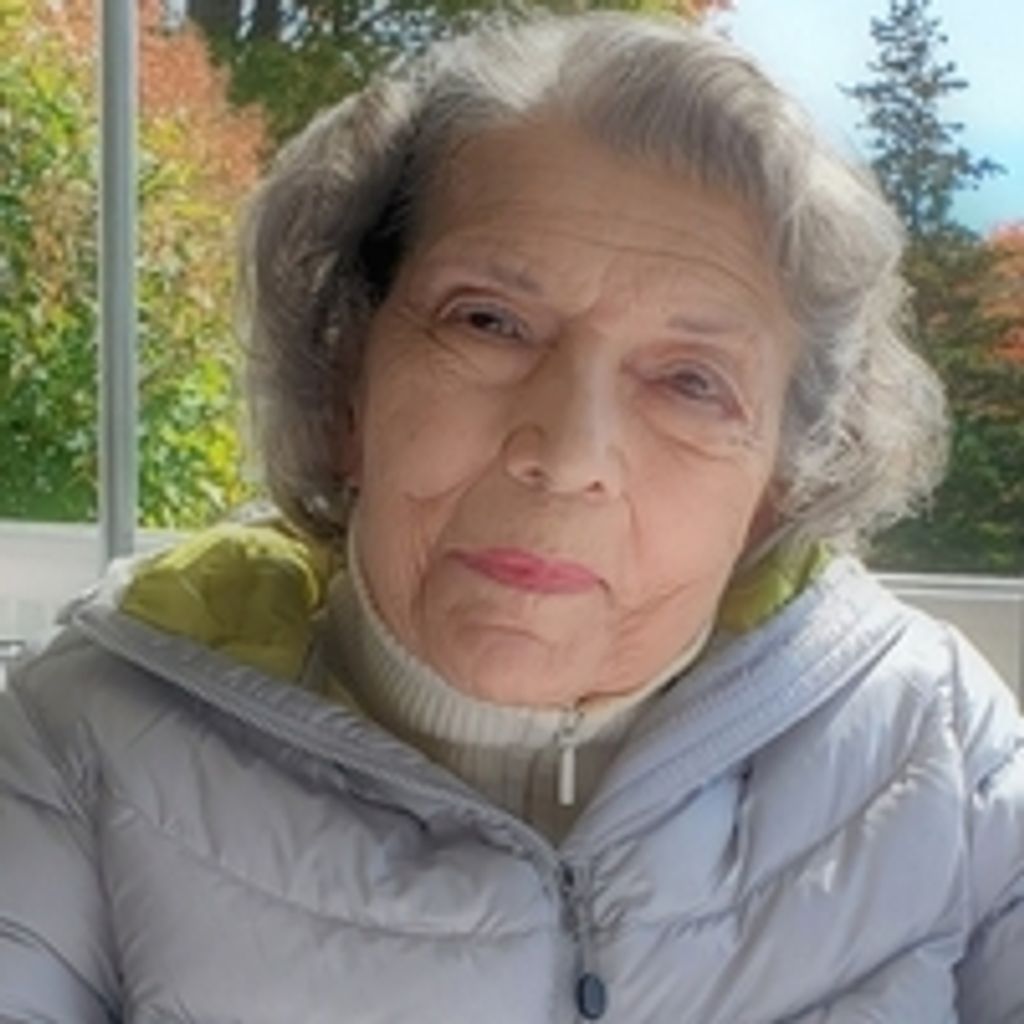 Esmeralda Cabouli Profile Photo